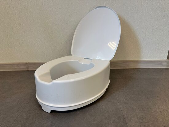 Lietots Tualetes poda paaugstinājums King-15L-20 15 cm